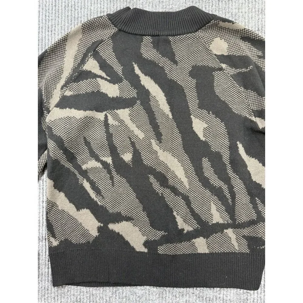 Athleta Sweater‎ Womens X-Small Jacquard Merino Wool Blend Black Camo Crewneck